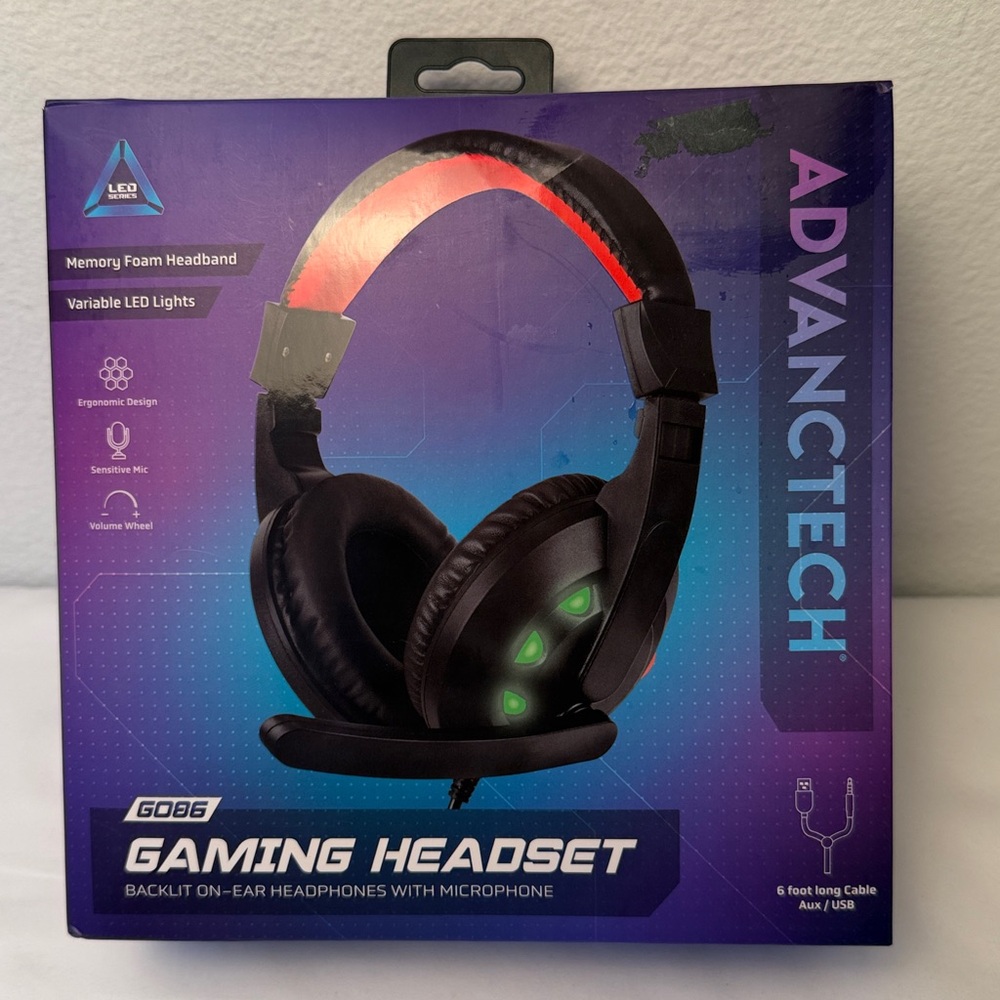 Advanctech‎ G086 Gaming Headset Backlit LED On-Ear Headphones with Mic Black